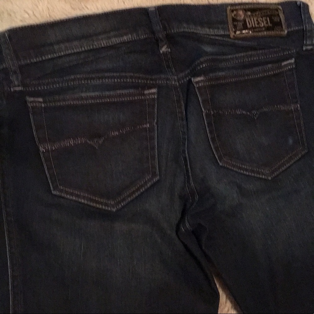 ❌sold 2/25🌸Diesel getlegg jeans